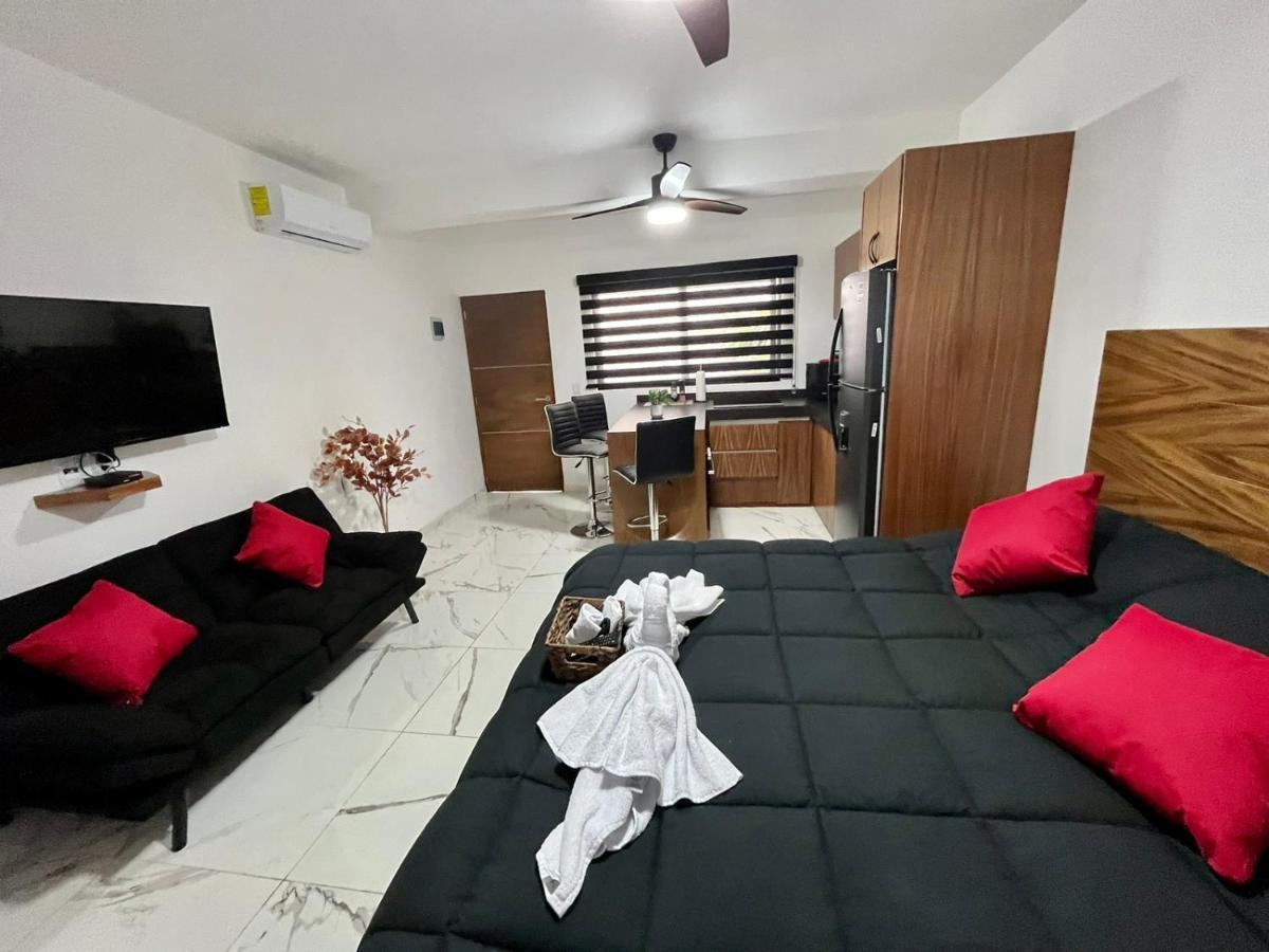Ahau Playa Hotel Playa del Carmen Buitenkant foto