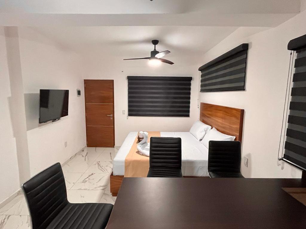 Ahau Playa Hotel Playa del Carmen Buitenkant foto